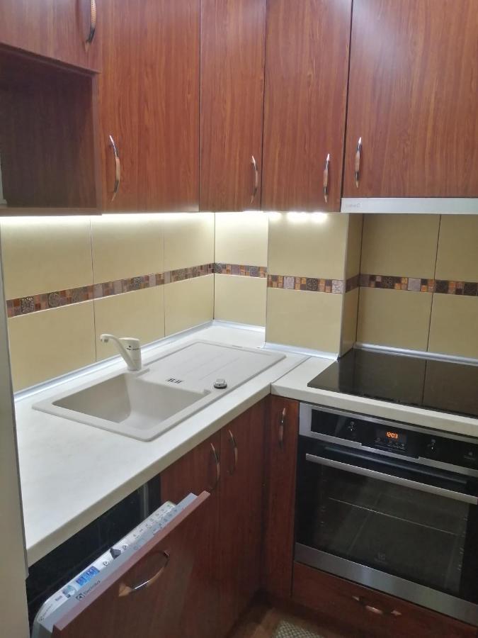 Matyas Apartman Тата Экстерьер фото